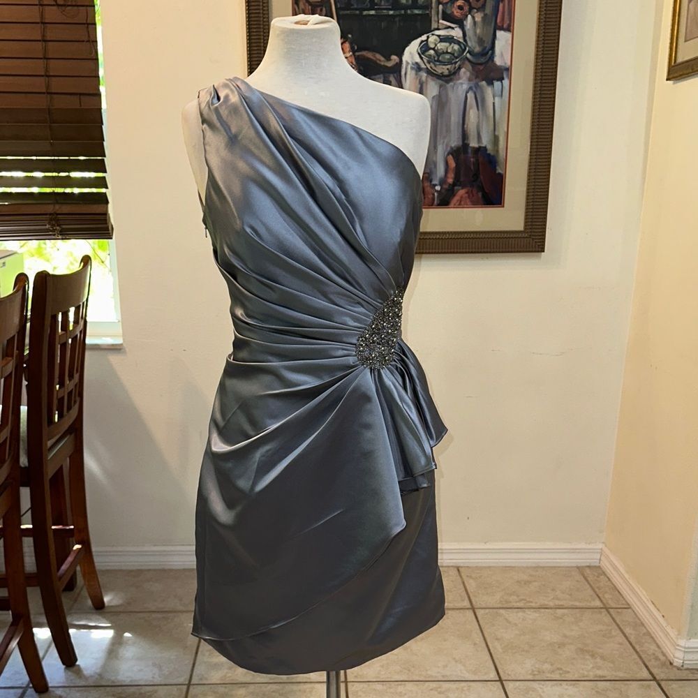 The Wedding Dress Elegant One-Shoulder Pewter Silver Dress Size Large